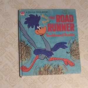 The Road Runner Tumbleweed Trouble Book